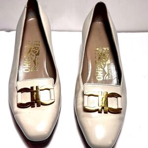 Salvatore Ferragamo Women's Cream Flats with Gold Buckle